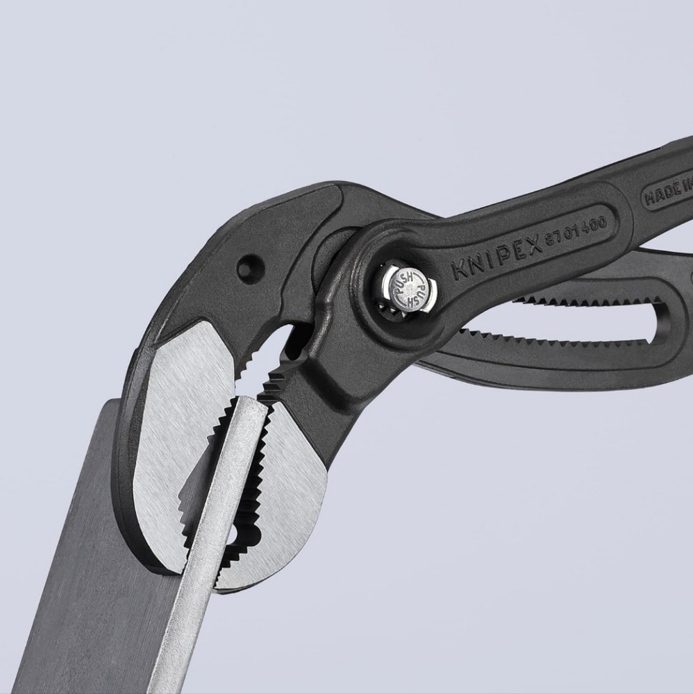 Knipex Cobra XL Pipe Wrench And Water Pump Pliers 87 01 400 16-Inch Cobra Pliers - Picture 7 of 9